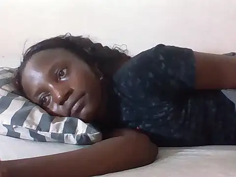 SexyNeedle22 online show from January 12, 2026, 7:48 am