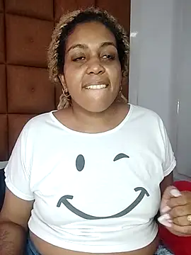 Snapshot of ELLA_KELLY chatting on September 23, 2025, 12:01 pm ELLA KELLY online show from September 23, 2025, 12:01 pm