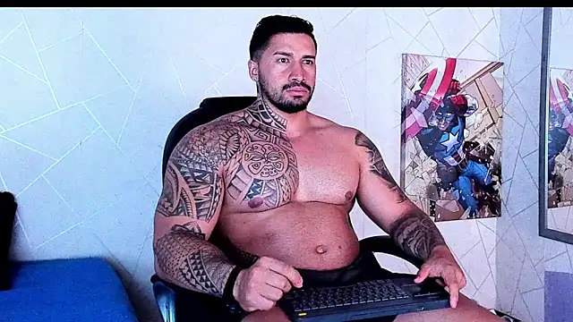 Snapshot of Cristian_Walker chatting on September 24, 2025, 10:44 am Cristian Walker online show from September 24, 2025, 10:44 am