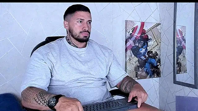 Snapshot of Cristian_Walker chatting on October 11, 2025, 10:27 am Cristian Walker online show from October 11, 2025, 10:27 am