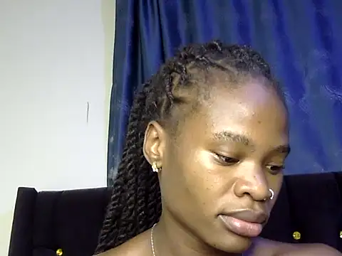 sweetblackbeauty001 online show from November 13, 2025, 11:47 am