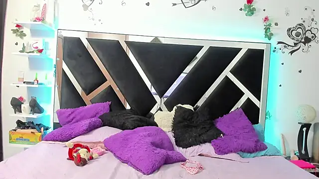 Snapshot of 1lovelygirls chatting on March 20, 2025, 3:36 pm 1lovelygirls online show from March 20, 2025, 3:36 pm