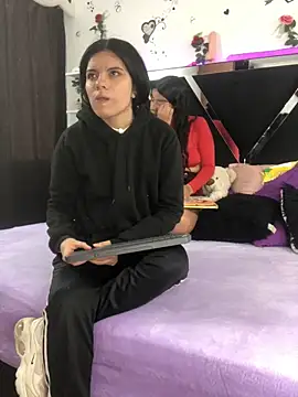 Snapshot of 1lovelygirls chatting on October 2, 2025, 12:08 pm 1lovelygirls online show from October 2, 2025, 12:08 pm