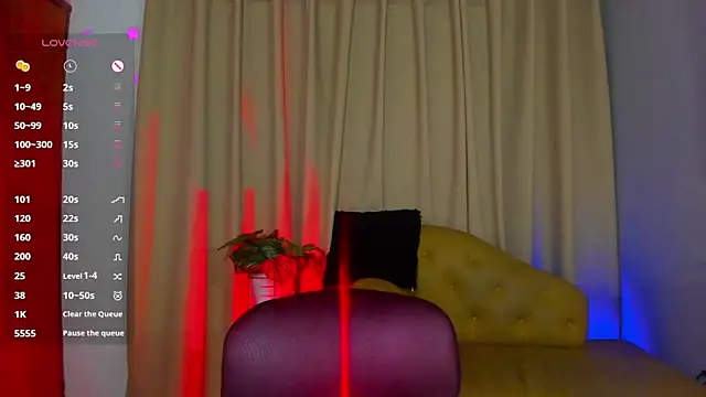 StarMilf online show from February 25, 2025, 3:42 pm