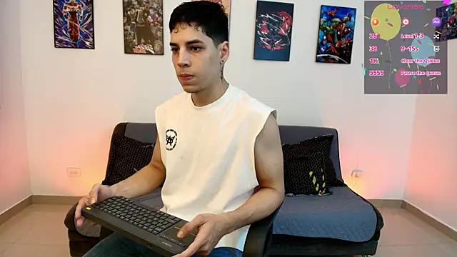 jonathanjoestar  online show from June 3, 2026, 10:14 pm