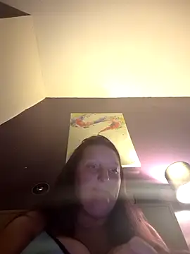 slutty crystal  online show from September 26, 2025, 9:43 pm