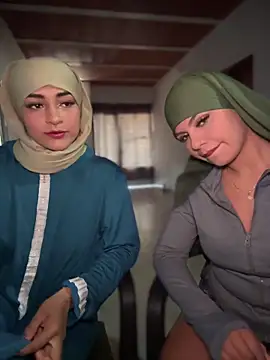 Snapshot of lalilamassu1 chatting on September 30, 2025, 9:43 pm lalilamassu1 online show from September 30, 2025, 9:43 pm