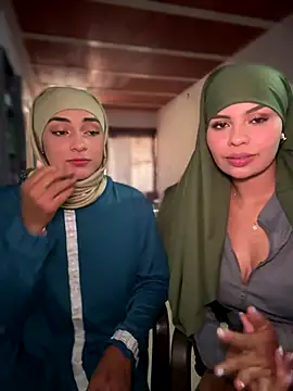 Snapshot of lalilamassu1 chatting on September 23, 2025, 8:49 pm lalilamassu1 online show from September 23, 2025, 8:49 pm