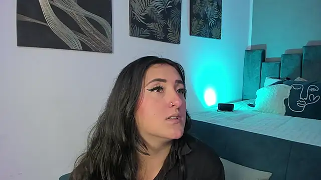 Snapshot of Kathia_Morelli chatting on September 24, 2025, 11:50 am Kathia Morelli online show from September 24, 2025, 11:50 am