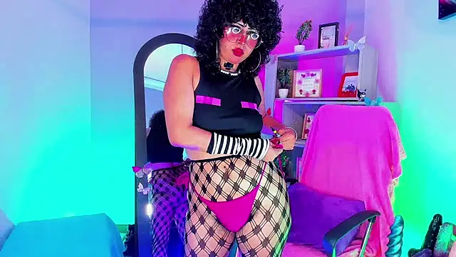 Snapshot of kuromi69 chatting on September 26, 2025, 5:47 am kuromi69 online show from September 26, 2025, 5:47 am