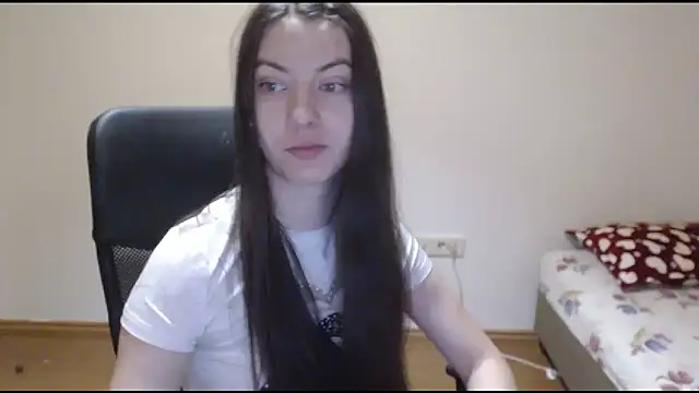 CuteJollie4U online show from January 9, 2025, 5:43 pm