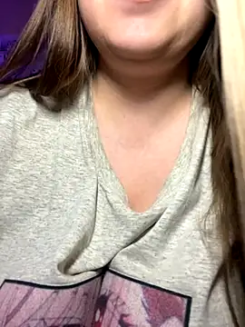 Snapshot of Wakayama_Akae chatting on October 1, 2025, 7:07 pm Wakayama Akae online show from October 1, 2025, 7:07 pm