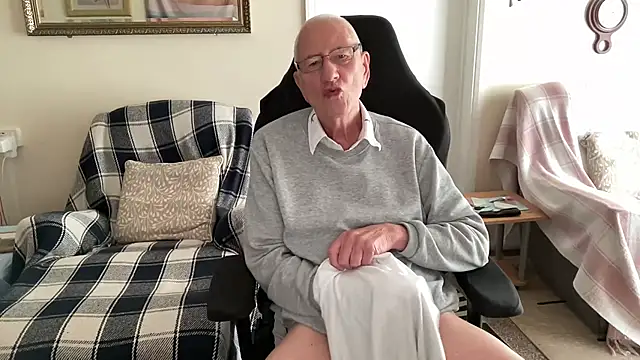 cutaboverest online show from June 7, 2026, 3:06 pm