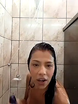 Lidy zinha online show from October 4, 2025, 10:17 am