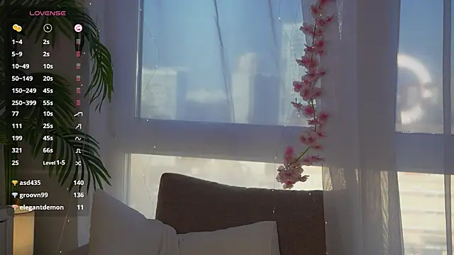 Fluffy-Angel online show from February 26, 2025, 11:43 am