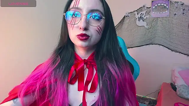 Julieta cott online show from November 1, 2025, 1:23 am