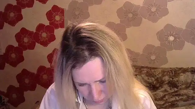 Queen Daenerys online show from December 10, 2024, 10:47 pm