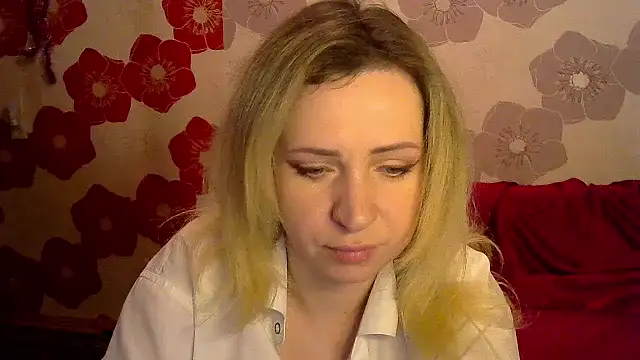 Queen Daenerys online show from January 12, 2025, 6:49 pm