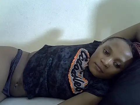 Snapshot of SpicyPetite chatting on September 16, 2025, 6:31 pm SpicyPetite online show from September 16, 2025, 6:31 pm