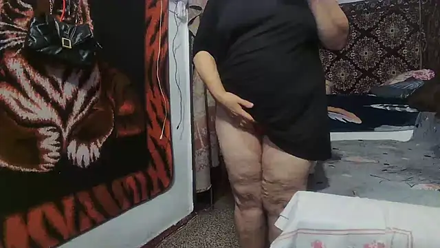 Snapshot of NataliiaRosa54 chatting on October 11, 2025, 4:13 am NataliiaRosa54 online show from October 11, 2025, 4:13 am