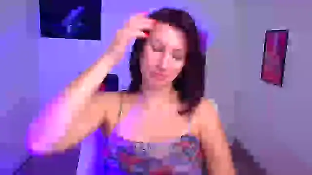 Snapshot of Loren_Moa chatting on February 4, 2025, 10:00 am Loren Moa online show from February 4, 2025, 10:00 am