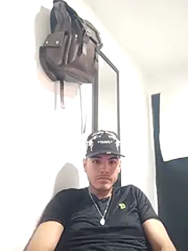 zCedri5CampE online show from April 21, 2026, 6:03 pm