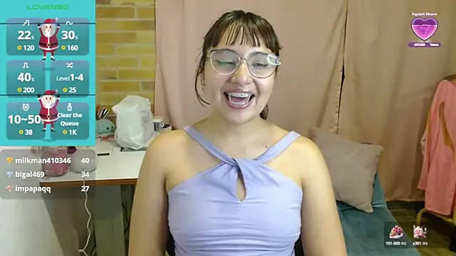 Snapshot of emitaa17228o chatting on December 17, 2024, 6:24 am emitaa17228o online show from December 17, 2024, 6:24 am