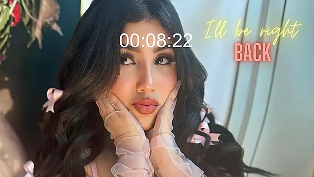 Lana Lann online show from September 25, 2025, 2:01 pm