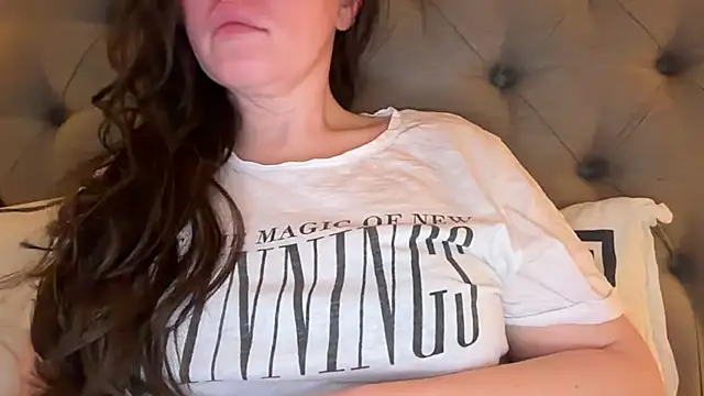 Sandysecret online show from March 10, 2026, 8:13 pm