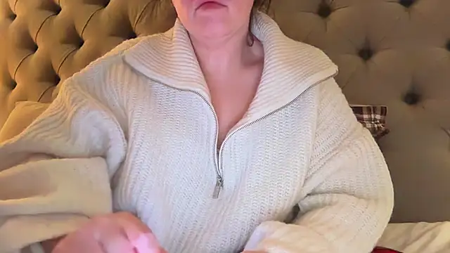 Sandysecret online show from December 14, 2025, 9:20 pm