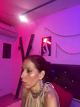 Snapshot of Little_Naughtty chatting on February 22, 2026, 2:08 pm Little Naughtty online show from February 22, 2026, 2:08 pm