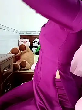    Erin    online show from January 7, 2026, 1:43 am