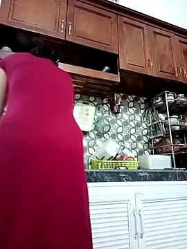    Erin    online show from September 17, 2025, 4:47 am