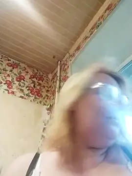 Snapshot of Forest-Lady chatting on September 26, 2025, 3:08 pm Forest-Lady online show from September 26, 2025, 3:08 pm