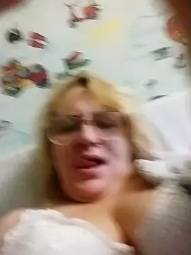 Snapshot of Forest-Lady chatting on October 5, 2025, 10:39 am Forest-Lady online show from October 5, 2025, 10:39 am