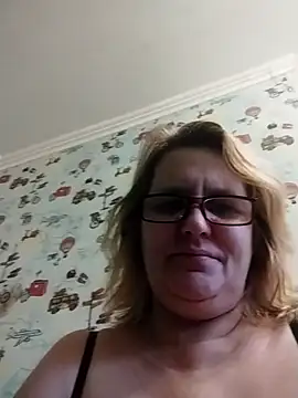 Snapshot of Forest-Lady chatting on November 1, 2025, 9:36 am Forest-Lady online show from November 1, 2025, 9:36 am