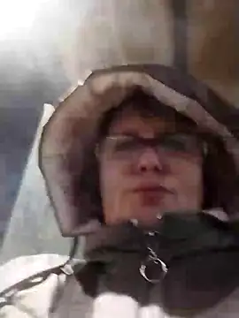 Forest-Lady online show from February 14, 2025, 4:52 pm
