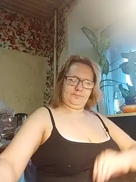 Snapshot of Forest-Lady chatting on November 14, 2025, 1:26 pm Forest-Lady online show from November 14, 2025, 1:26 pm