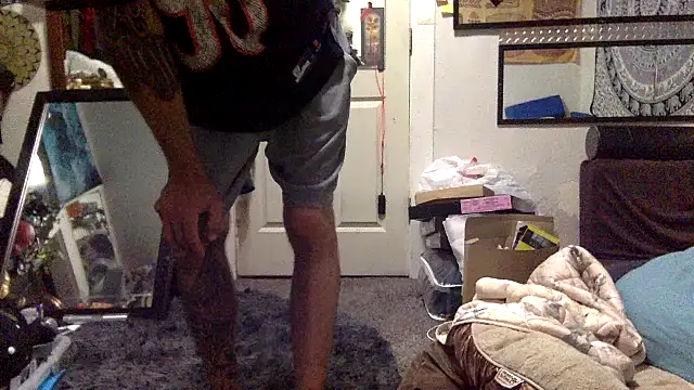 Snapshot of Robriguezxxx chatting on October 13, 2025, 5:31 am Robriguezxxx online show from October 13, 2025, 5:31 am