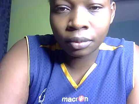 Horny-pretty online show from May 13, 2026, 11:23 pm