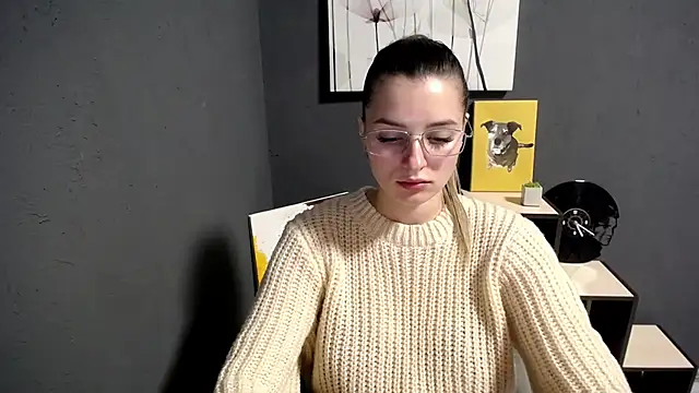 Snapshot of lady_olivia_ chatting on October 28, 2025, 2:27 pm lady olivia online show from October 28, 2025, 2:27 pm