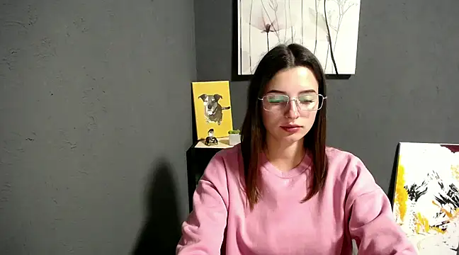 Snapshot of lady_olivia_ chatting on February 5, 2025, 1:44 pm lady olivia online show from February 5, 2025, 1:44 pm