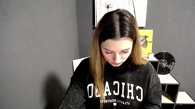 Snapshot of lady_olivia_ chatting on November 4, 2025, 2:54 pm lady olivia online show from November 4, 2025, 2:54 pm