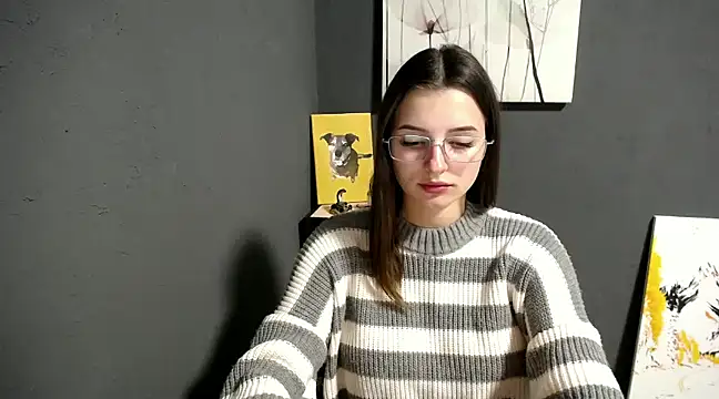 Snapshot of lady_olivia_ chatting on February 13, 2025, 1:48 pm lady olivia online show from February 13, 2025, 1:48 pm