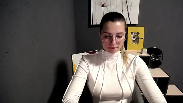 Snapshot of lady_olivia_ chatting on October 6, 2025, 2:18 pm lady olivia online show from October 6, 2025, 2:18 pm