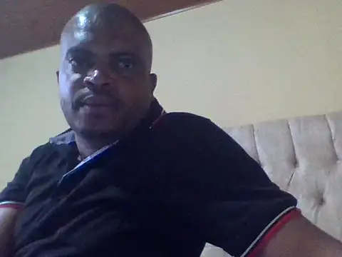 lui cuuty online show from October 29, 2025, 6:29 pm