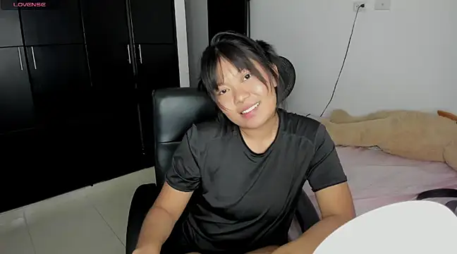 Maxmirth  online show from December 16, 2024, 10:45 pm