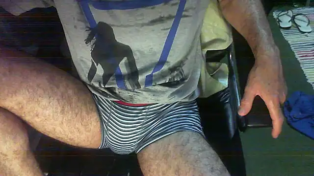 Snapshot of Carte1921 chatting on October 7, 2025, 4:13 am Carte1921 online show from October 7, 2025, 4:13 am