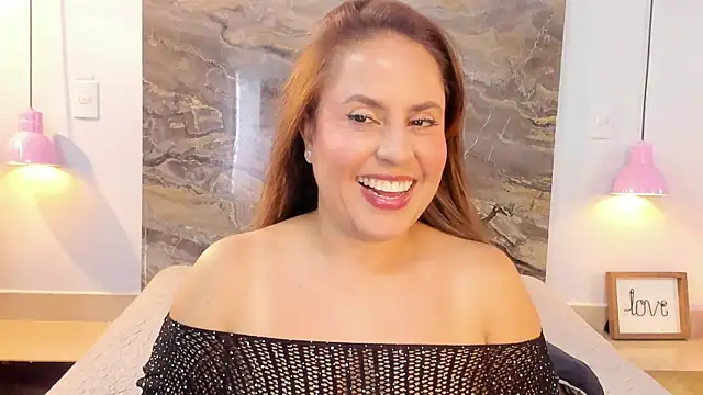 Snapshot of Alisson_zambrano chatting on September 22, 2025, 8:26 pm Alisson zambrano online show from September 22, 2025, 8:26 pm