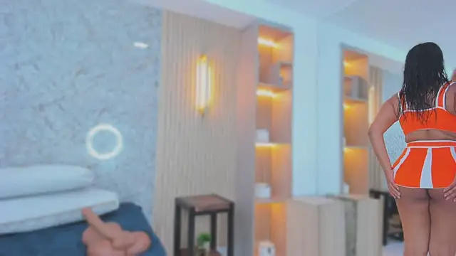 Snapshot of ximena_case chatting on October 27, 2025, 12:17 pm ximena case online show from October 27, 2025, 12:17 pm